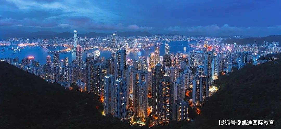 2025年新澳门和香港天天免费精准大全，详细解答，专家全面解释与落实